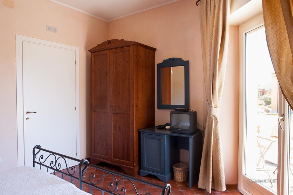 Albergo Del Lago Capalbio Ruang foto